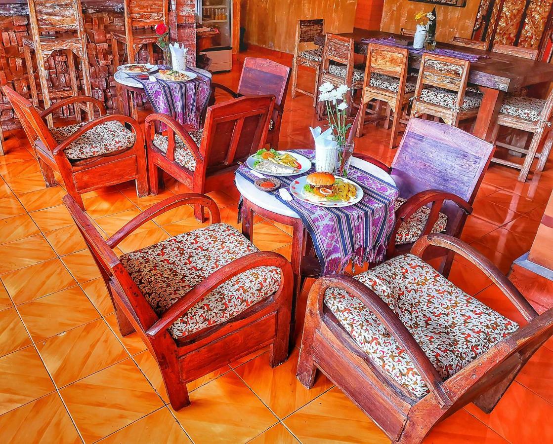 Lovina Palace Buitenkant foto