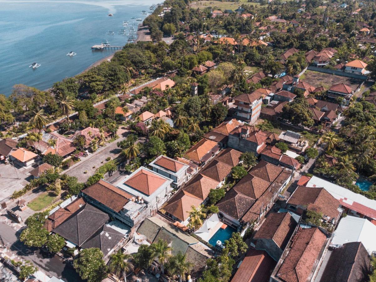 Lovina Palace Buitenkant foto